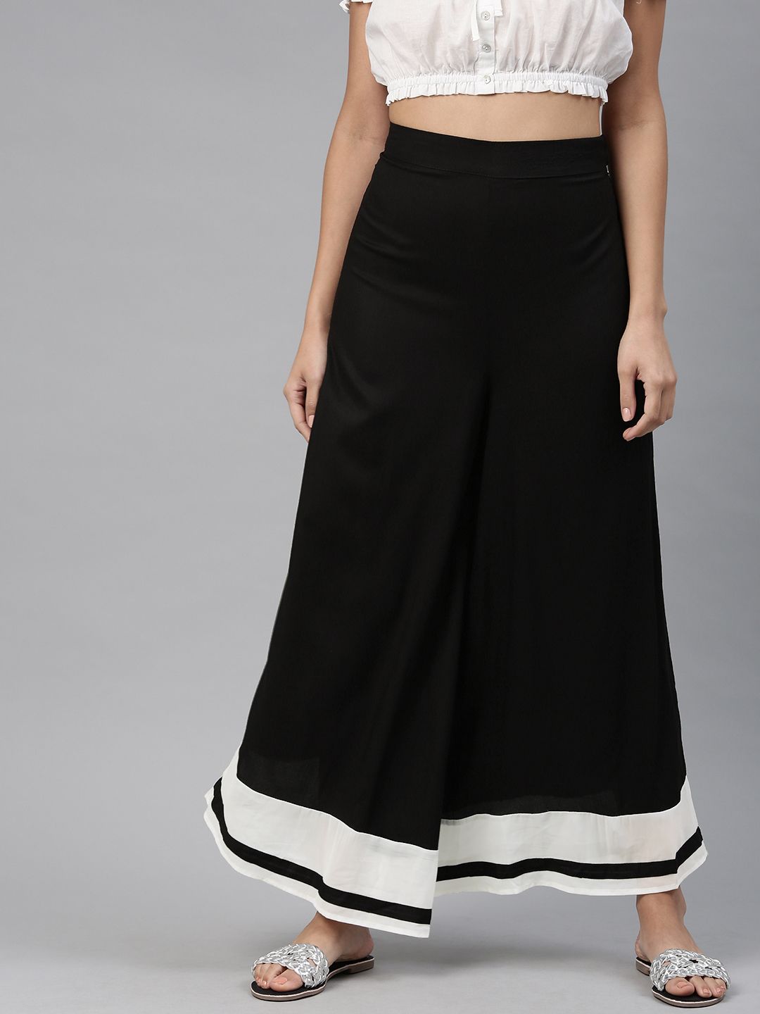 W Black Palazzos