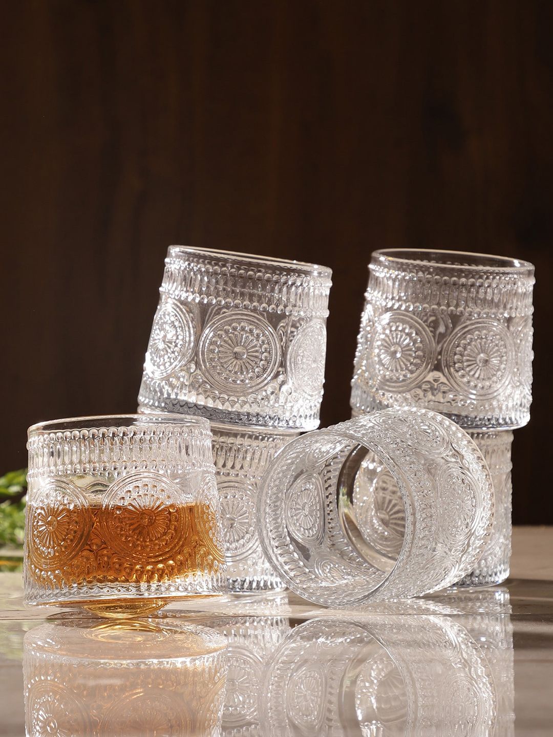 The Decor Mart Transparent Set of 6 Textured Old Fashioned Spinning Whiskey Glasses Price in India