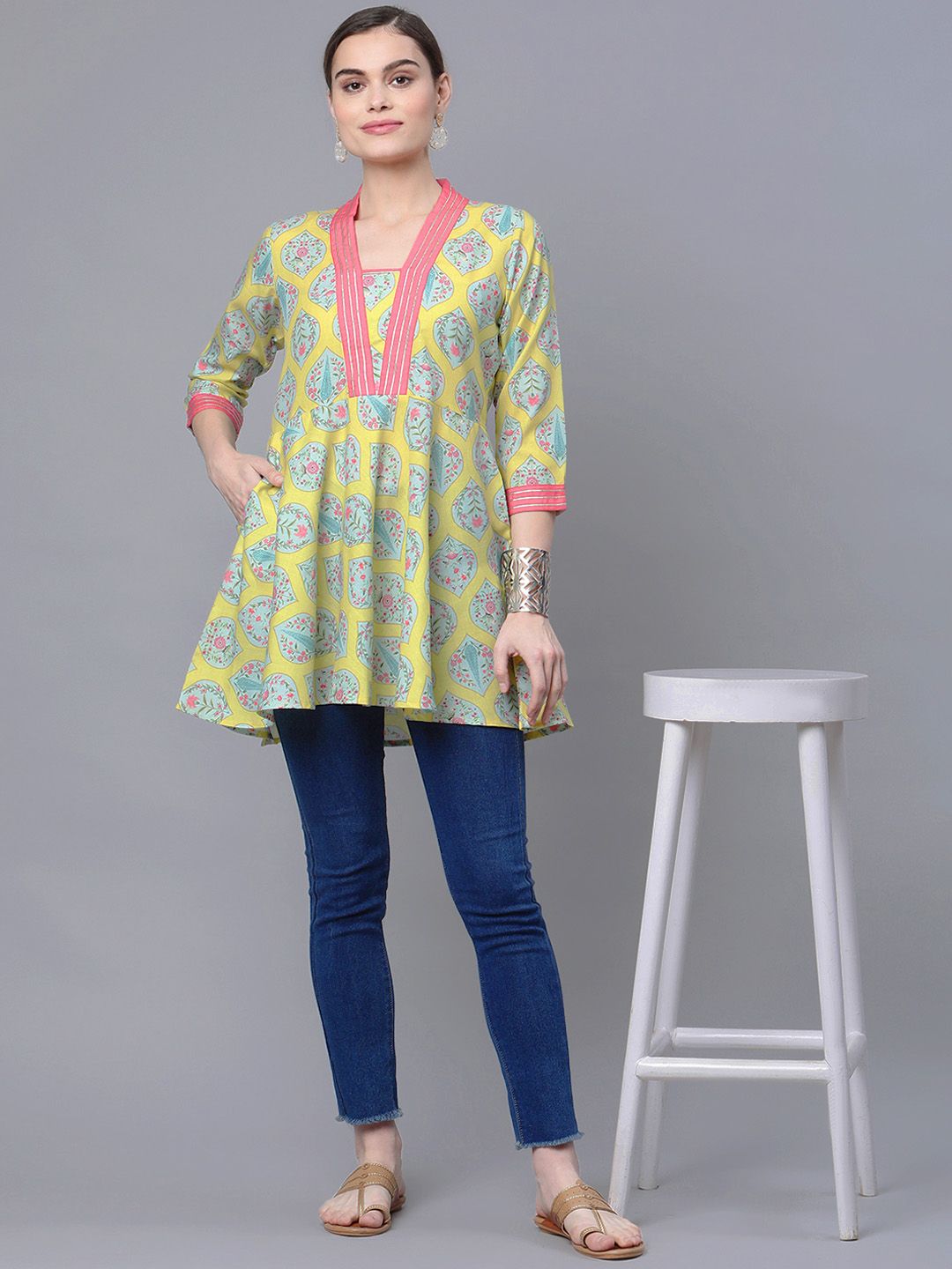 Ahalyaa Yellow Peach-Coloured Printed Pure Cotton Tunic Price in India