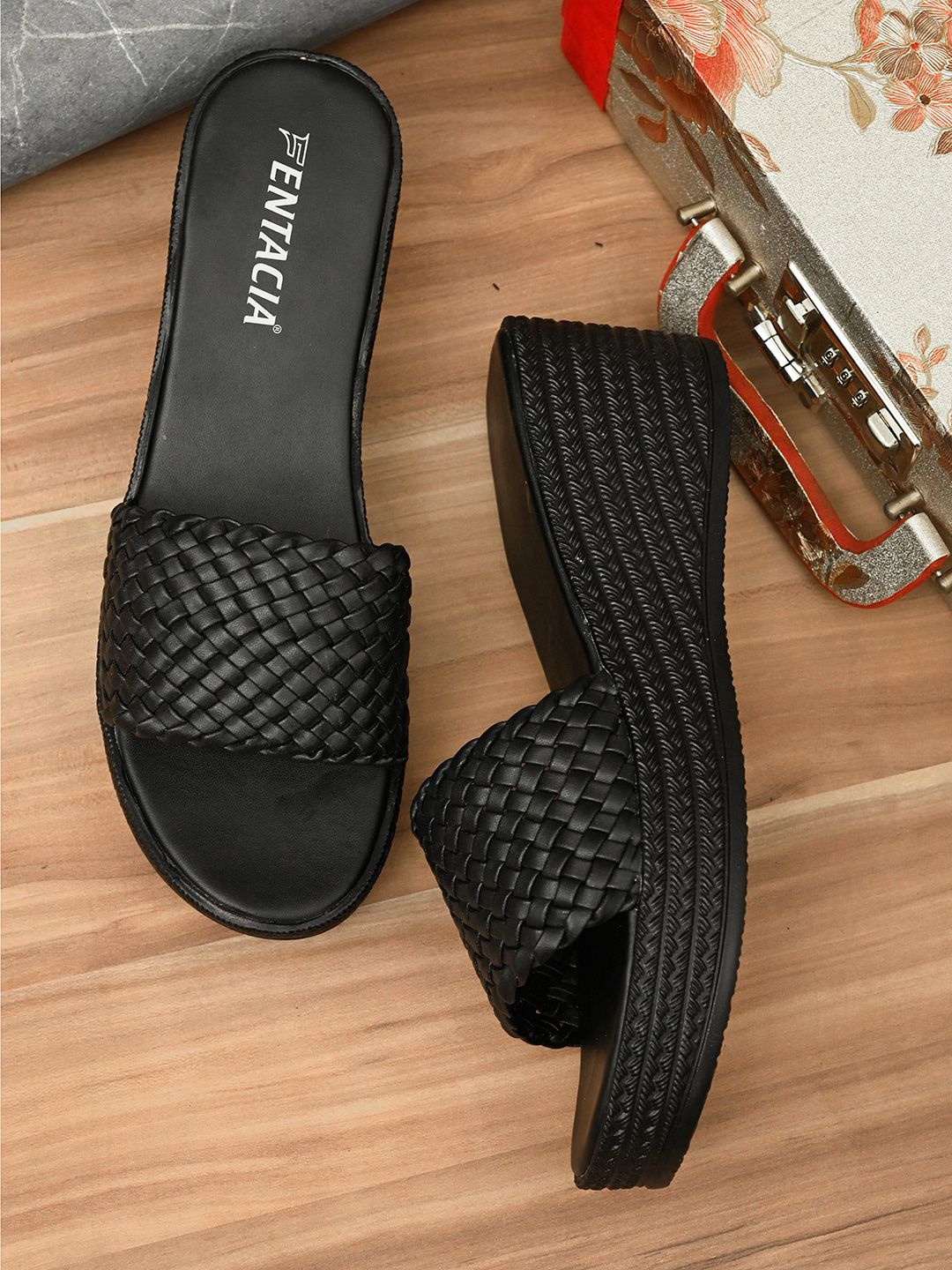Fentacia Black Wedge Sandals Price in India