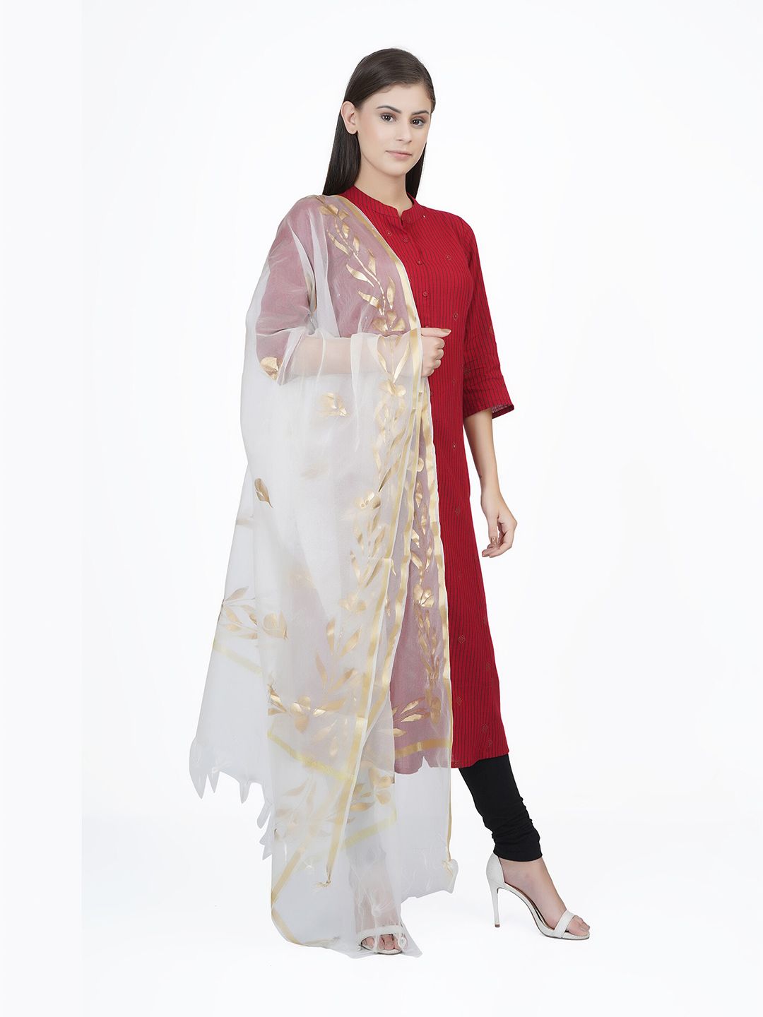 La Vastraa White & Gold Hand Detailed Chanderi Dupatta