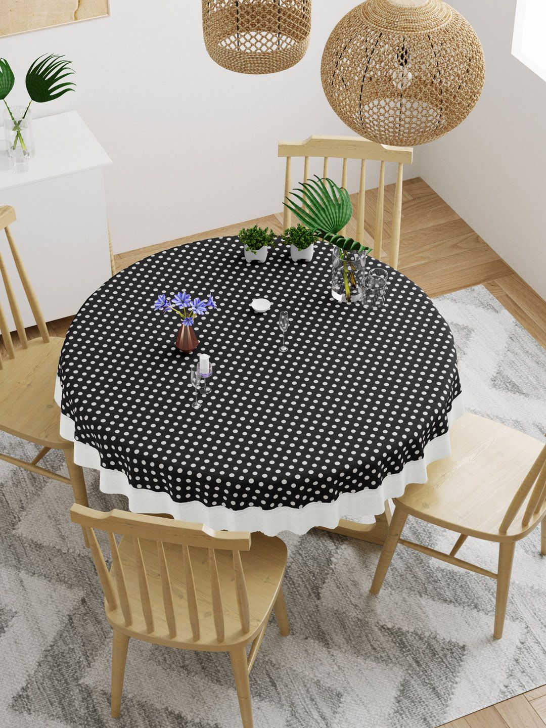 DREAM WEAVERZ Black & White Polka Dots Printed 4-Seater Round Dining Table Covers Price in India