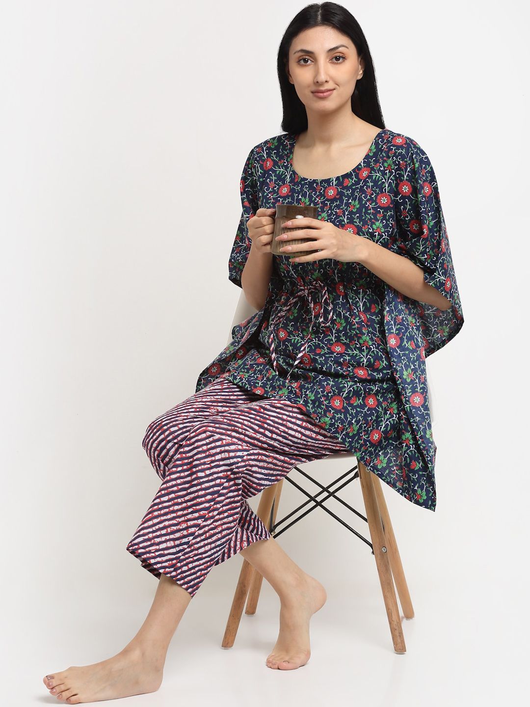 NEUDIS Women Navy Blue & Red Cotton Printed Kaftan Nightsuit Price in India