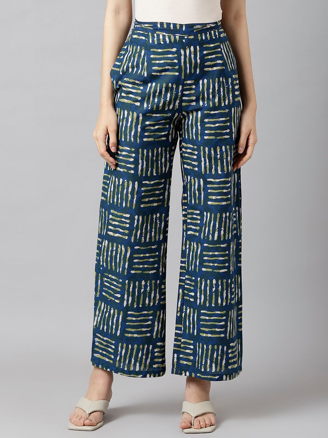 DECKEDUP Women Green & Blue Printed Relaxed Flared Trousers Price in India