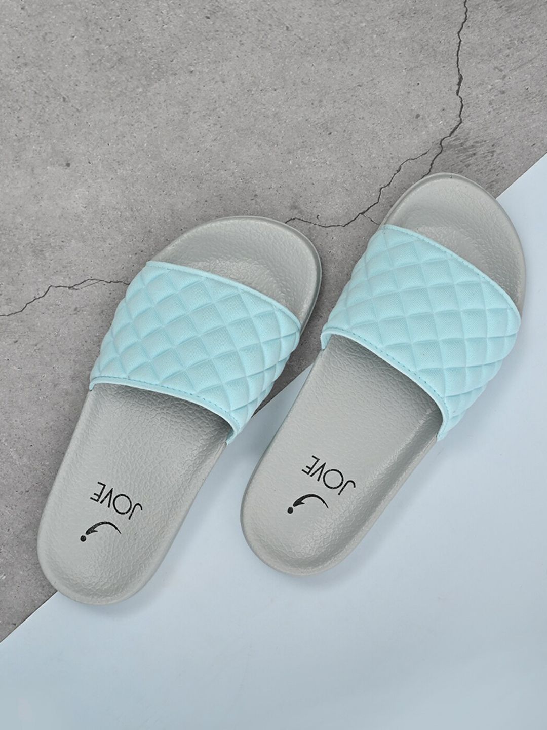 Jove Women Turquoise Blue & Grey Sliders Price in India