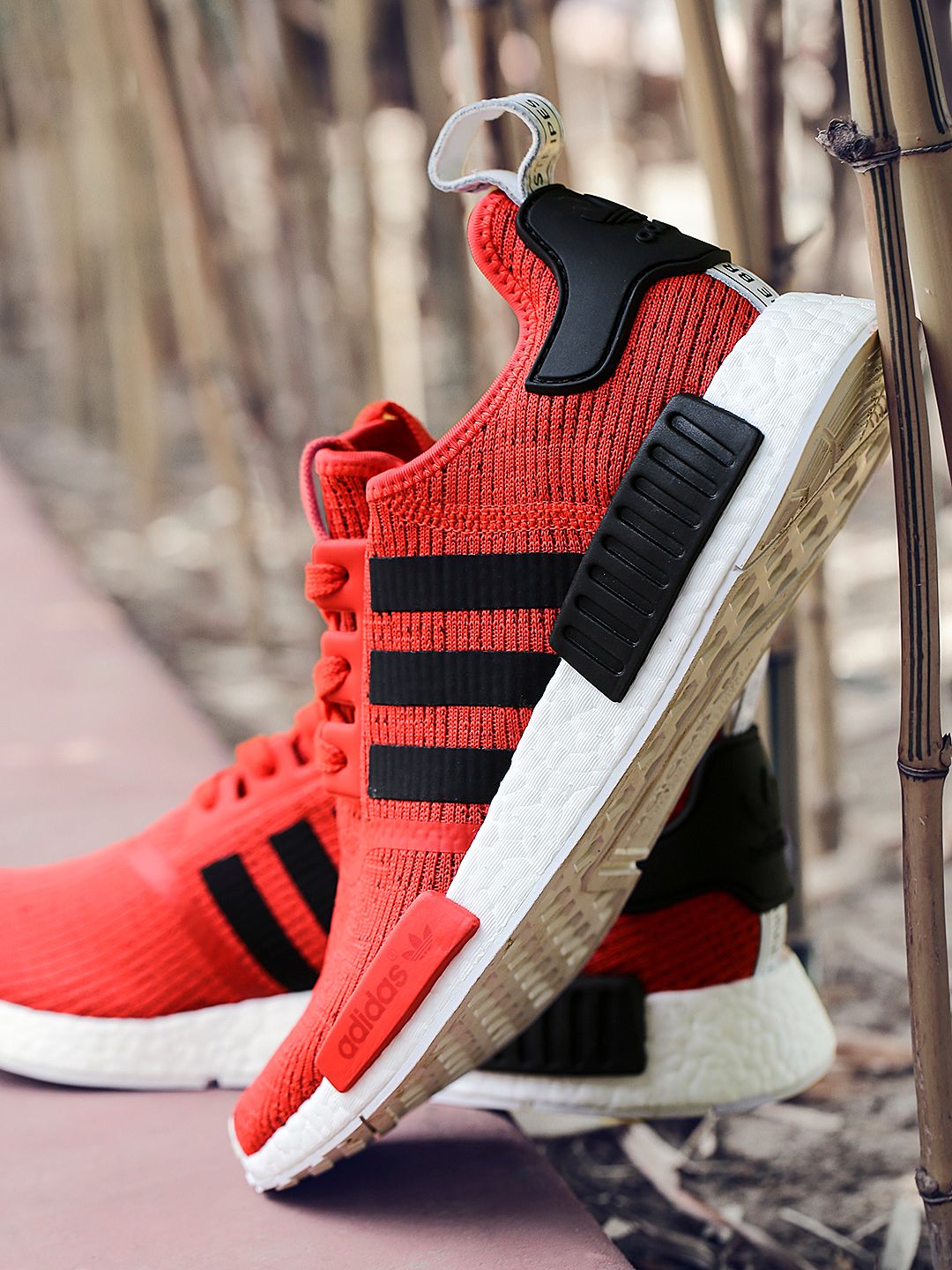 adidas gazelle silver green womens Sneakers Adidas NMD R1 - Red