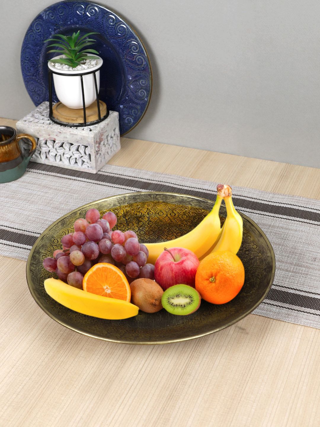 Aapno Rajasthan Gold-Toned Textured Royal Oval Platter Price in India