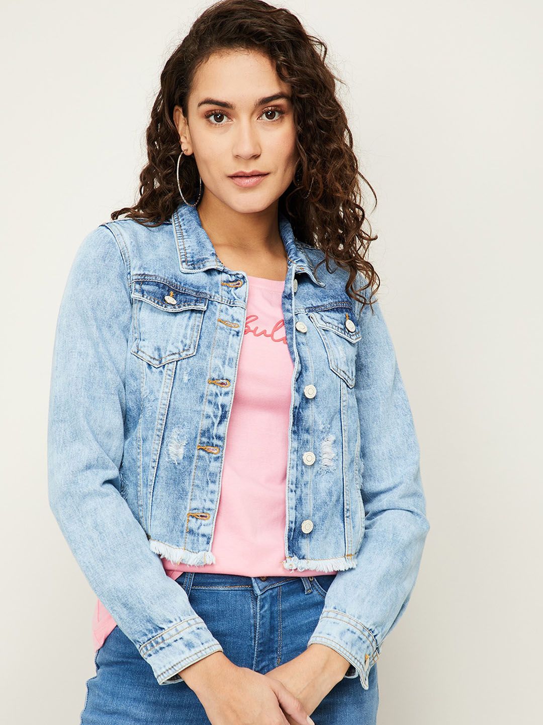 Ginger by Lifestyle Women Blue Washed Lightweight Crop Denim Jacket with Patchwork Price in India