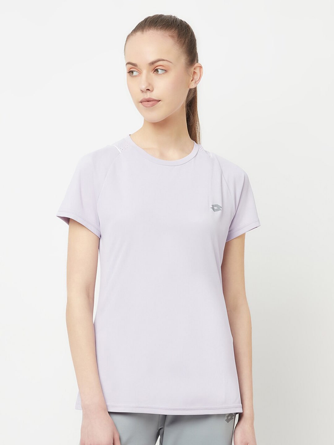 Lotto Women Grey Solid Raglan Sleeves Sports T-shirt Price in India