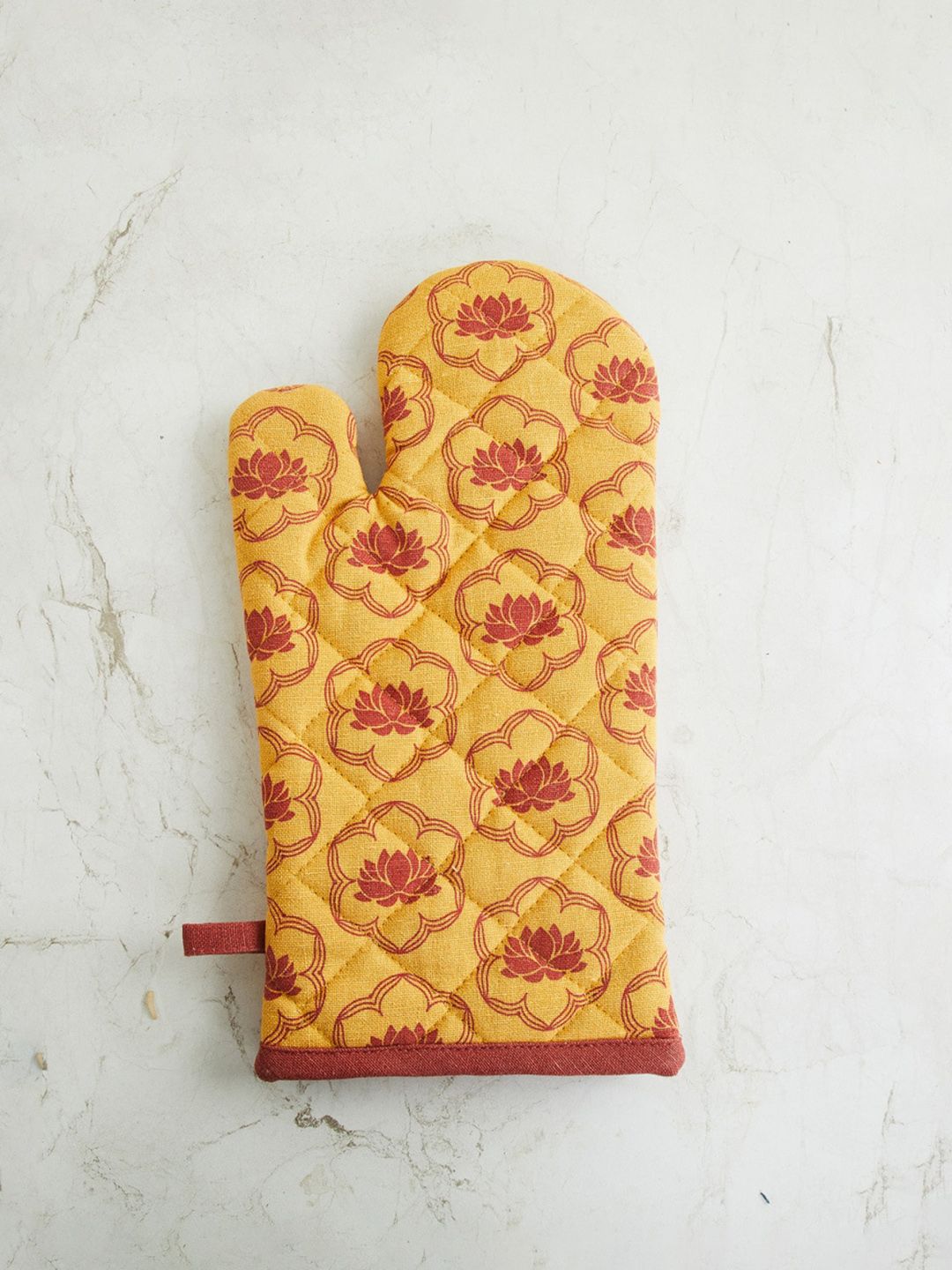 Home Centre Yellow & Maroon Printed Cotton Kitchen Linen Set Price in India