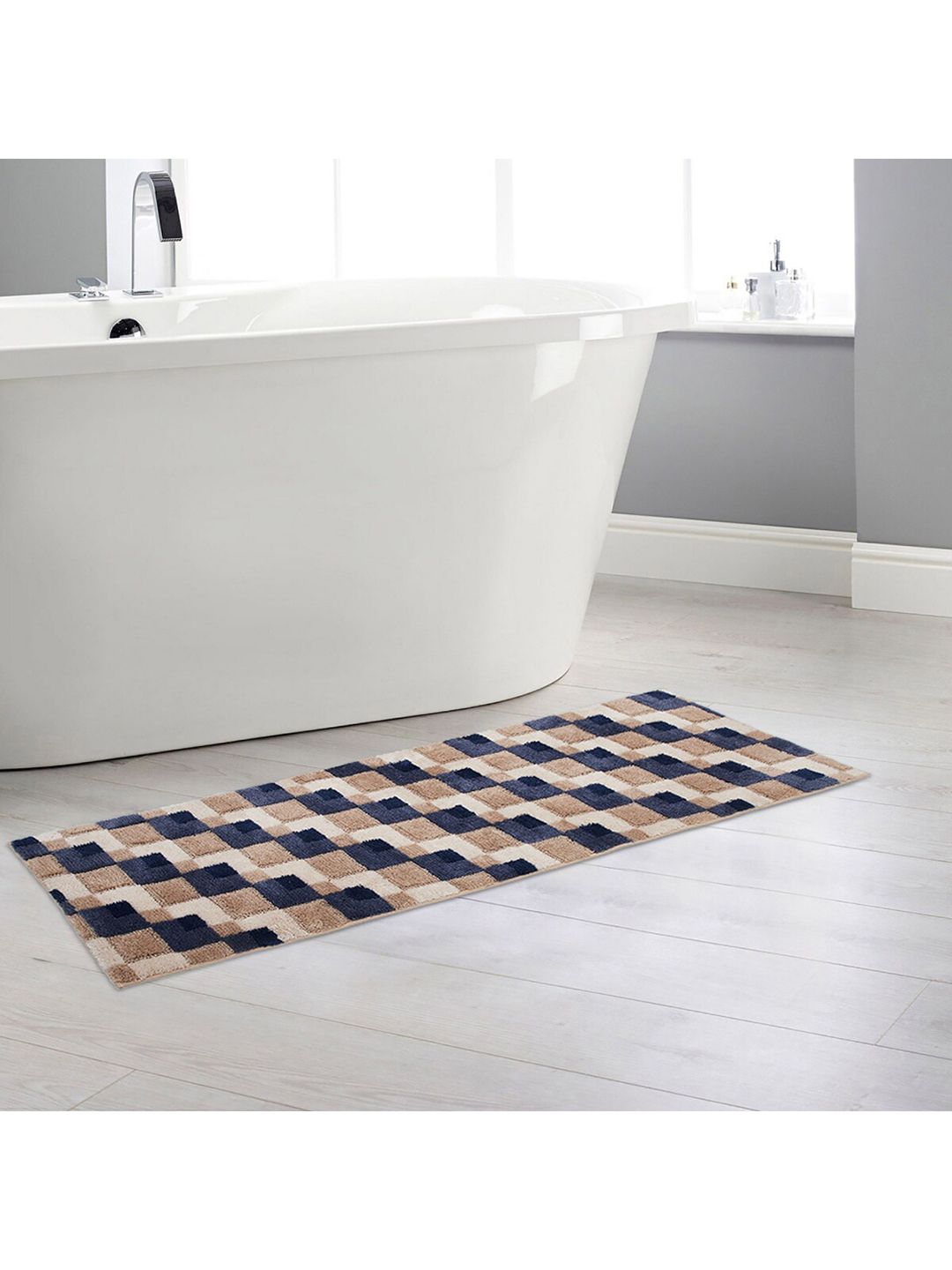 Home Centre Multicoloured Geometric Woven Bath Runner Price in India