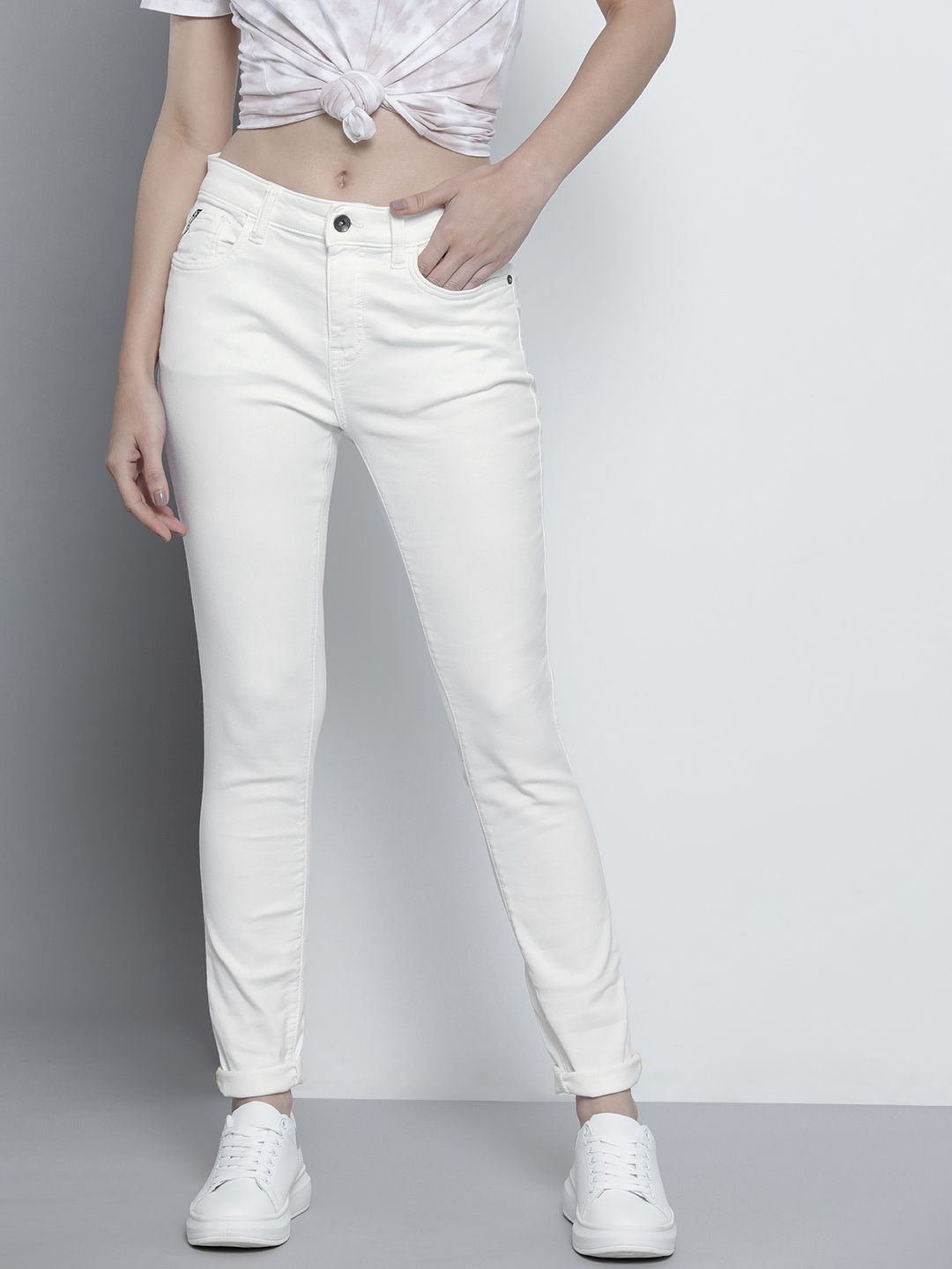 Nautica Women White Skinny Fit Stretchable Jeans Price in India