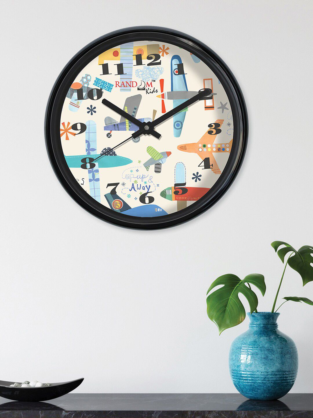 RANDOM Black & White Printed Traditional Wall Clock Price in India