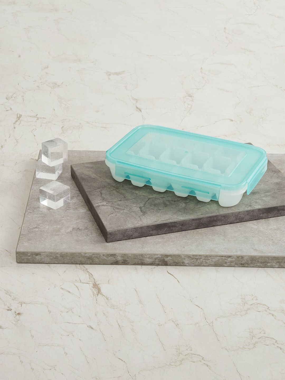 Home Centre Blue & White Ice Cube Tray with Lid Price in India