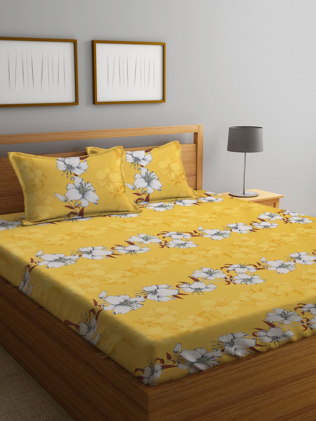 KLOTTHE Yellow & White Floral 210 TC King Bedsheet with 2 Pillow Covers Price in India