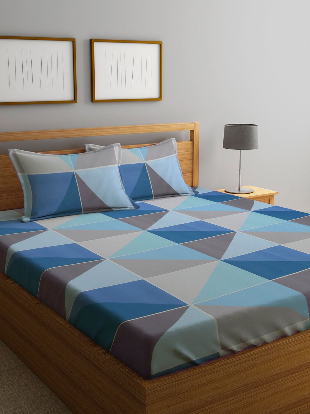 KLOTTHE Blue & Grey Geometric 210 TC King Bedsheet with 2 Pillow Covers Price in India