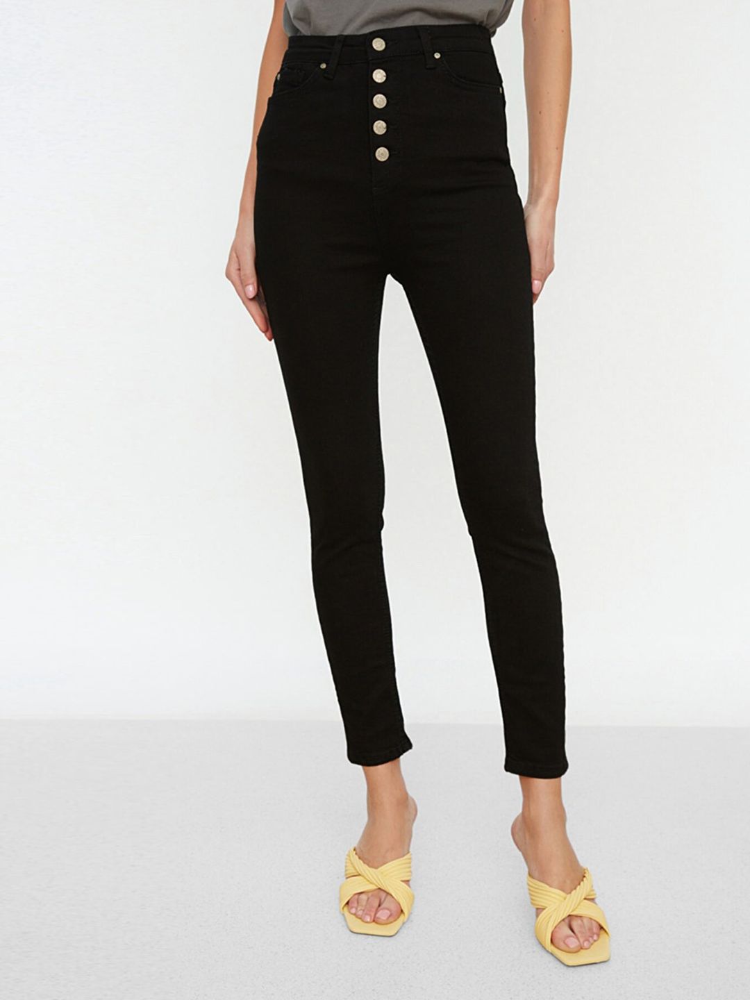 Trendyol Women Black Skinny Fit High-Rise Stretchable Jeans Price in India