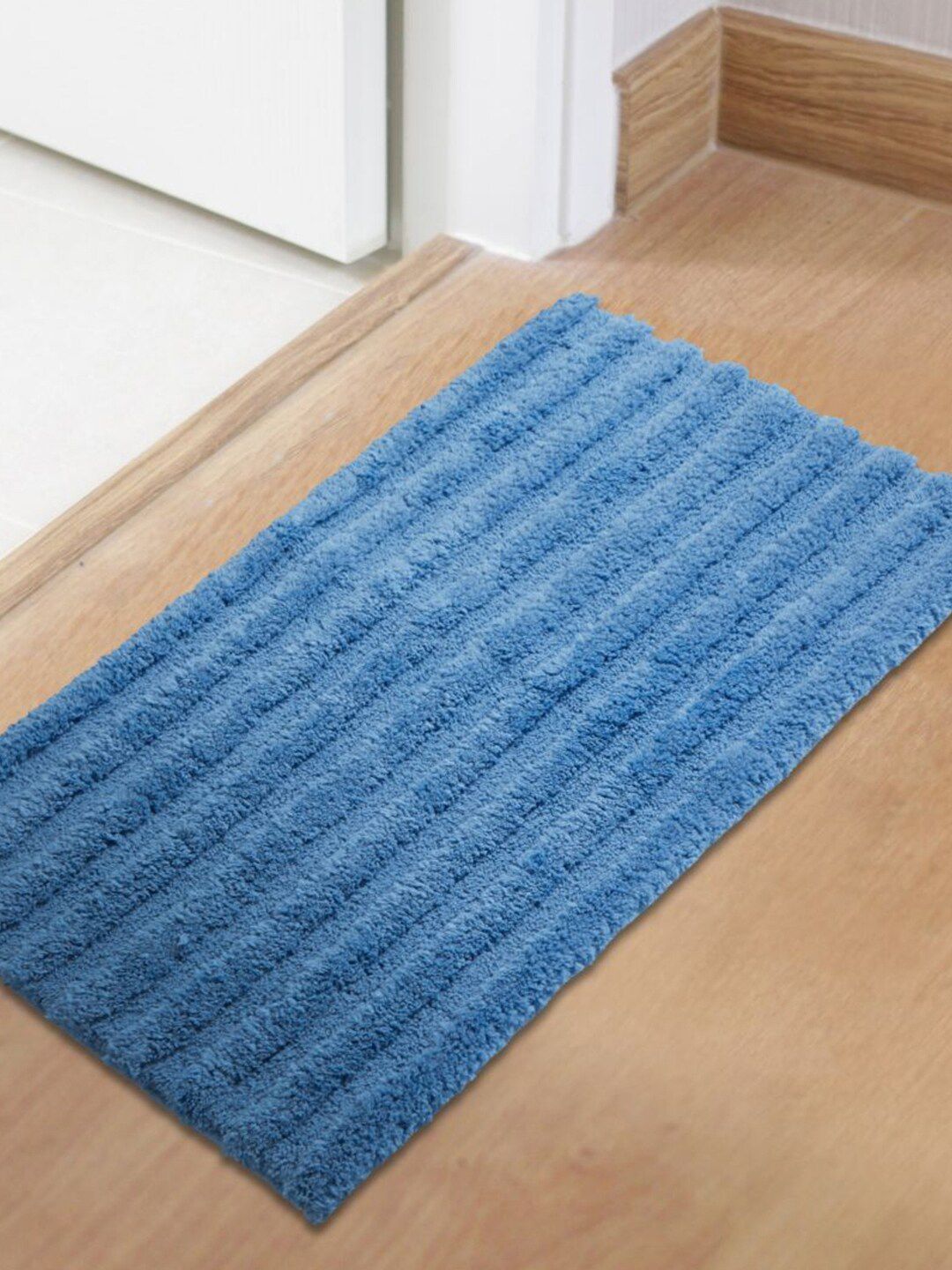 SPACES Blue Striped Anti-Skid Stain Ressistant Bath Mats