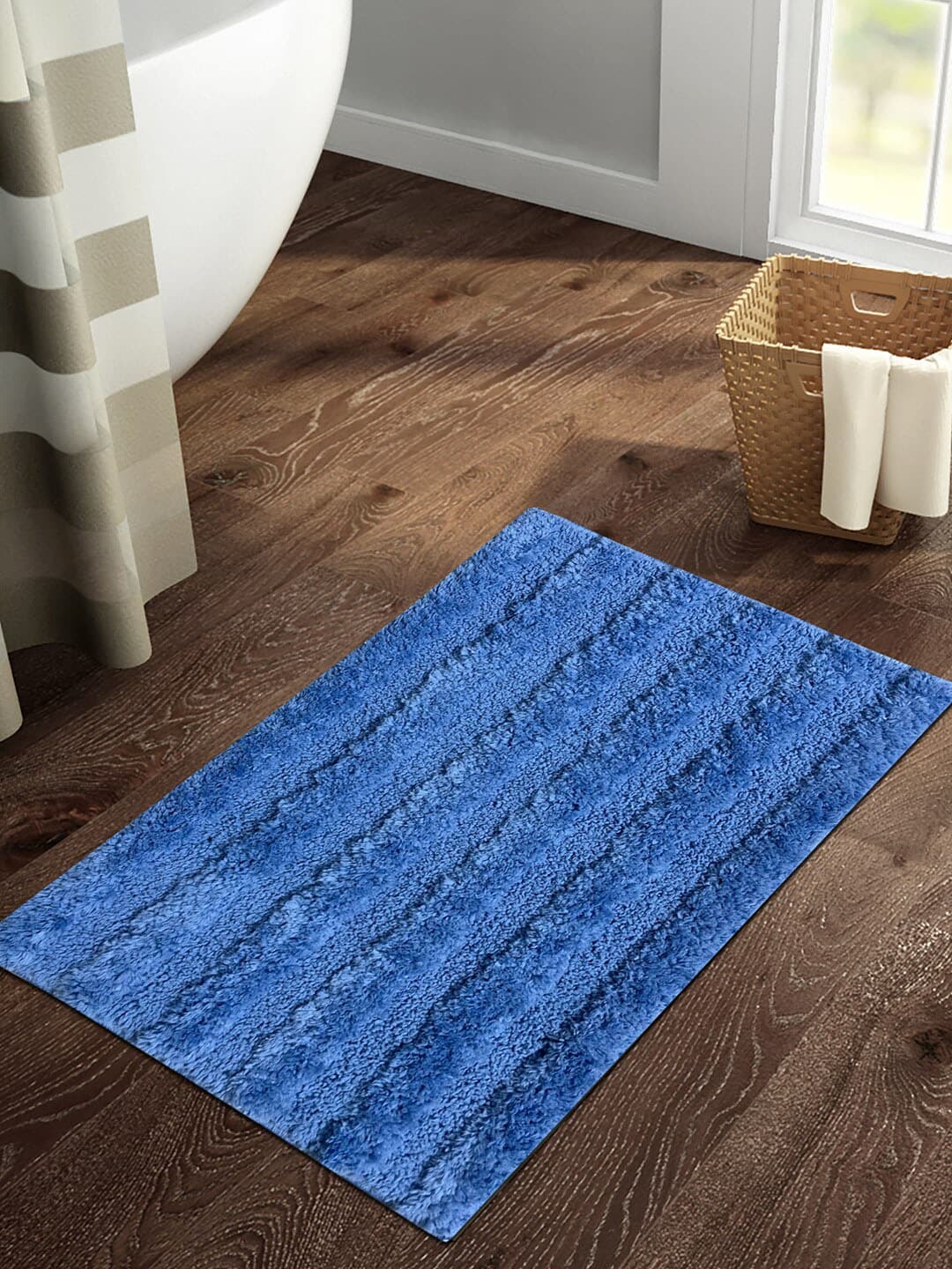 SPACES  Blue Solid 1800 GSM Bath Rug Price in India