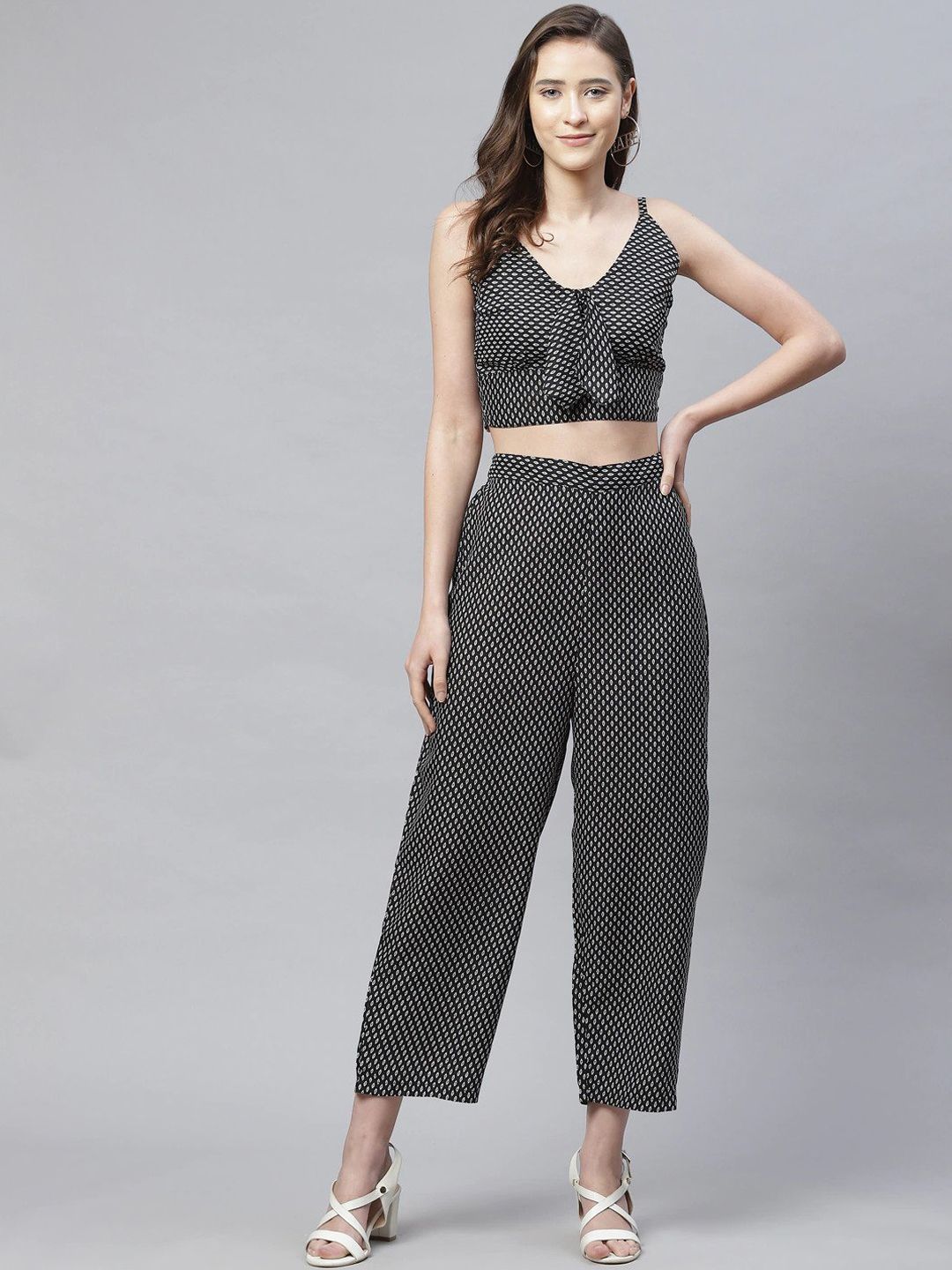 SIRIKIT Women Black Printed Top with Trousers