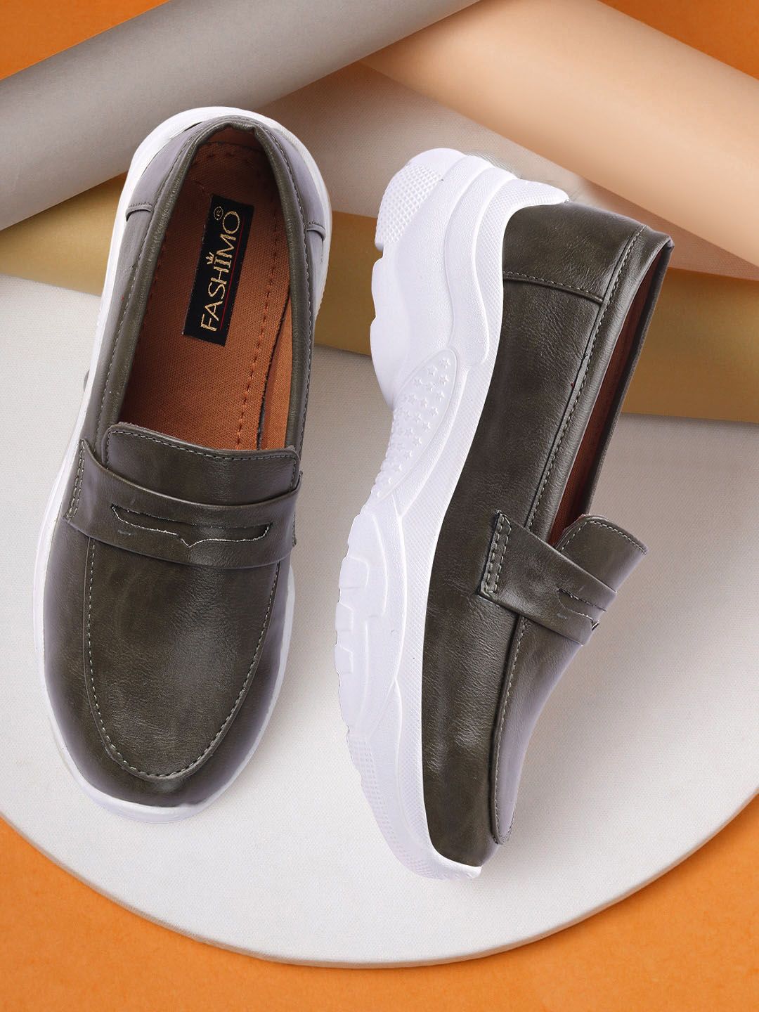 FASHIMO Women Black Loafers Price in India