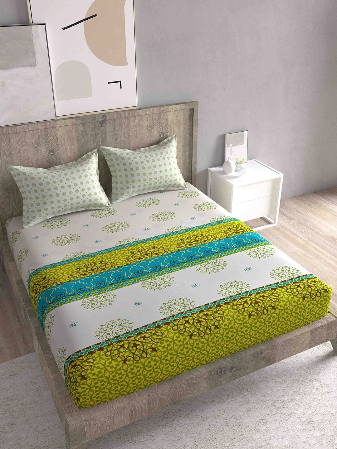Spangle Fluorescent Green & Blue Ethnic Motifs 260 TC Cotton King with 2 Pillow Covers Price in India