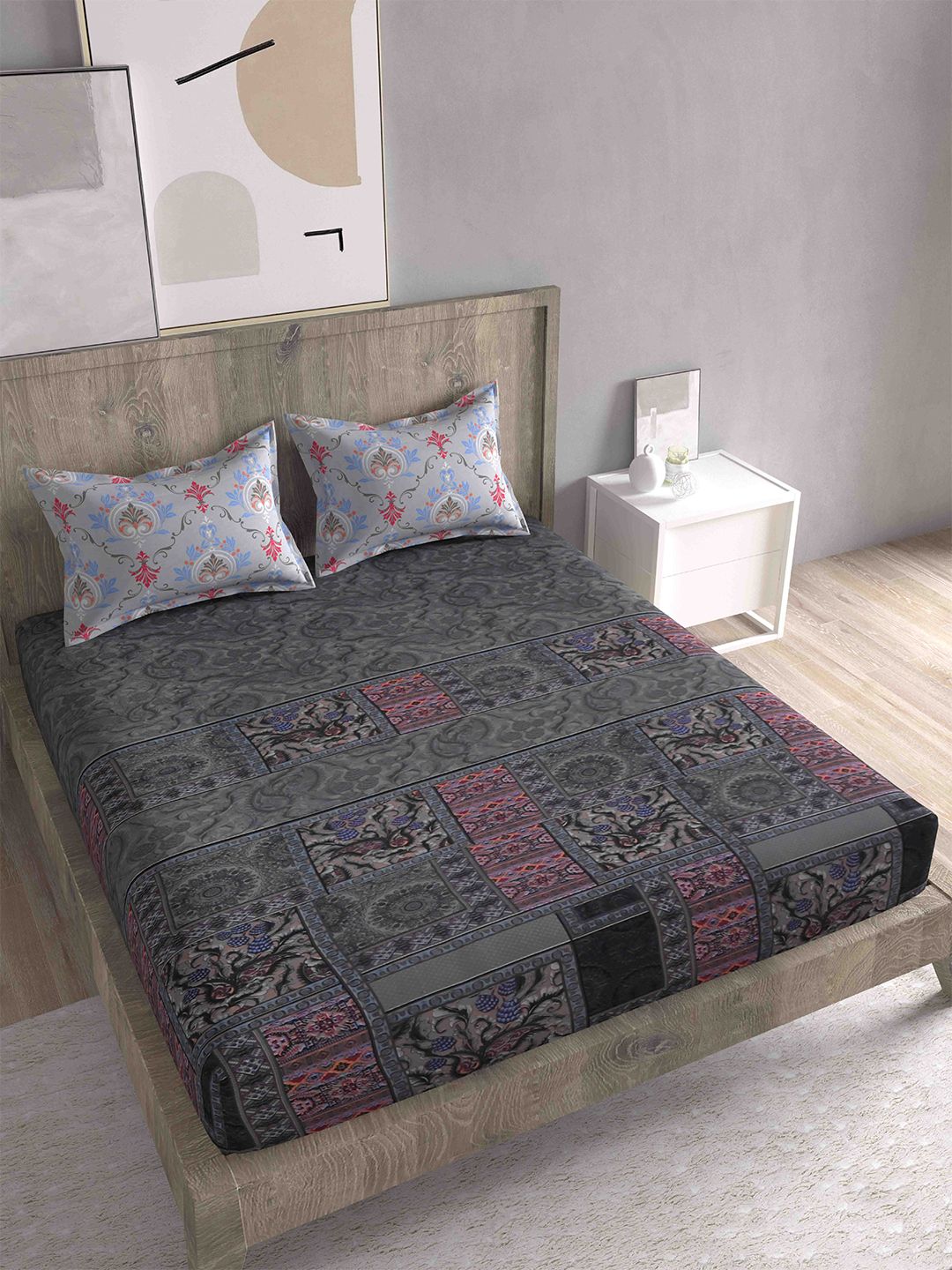 Spangle Grey & Blue Ethnic Motifs 280 TC Cotton King Bedsheet with 2 Pillow Covers Price in India