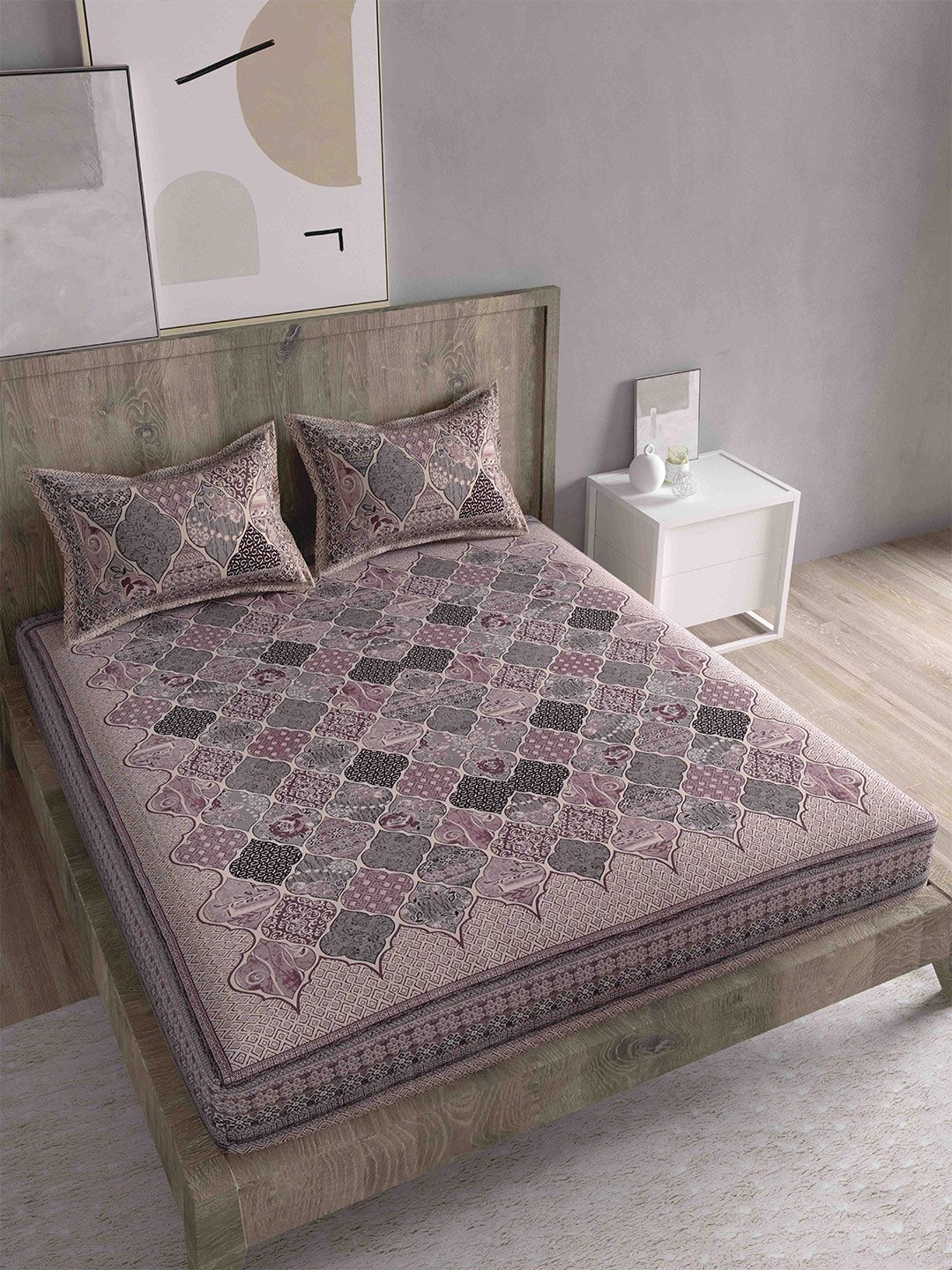 Spangle Grey & Pink Ethnic Motifs 260 TC Cotton King Bedsheet with 2 Pillow Covers Price in India