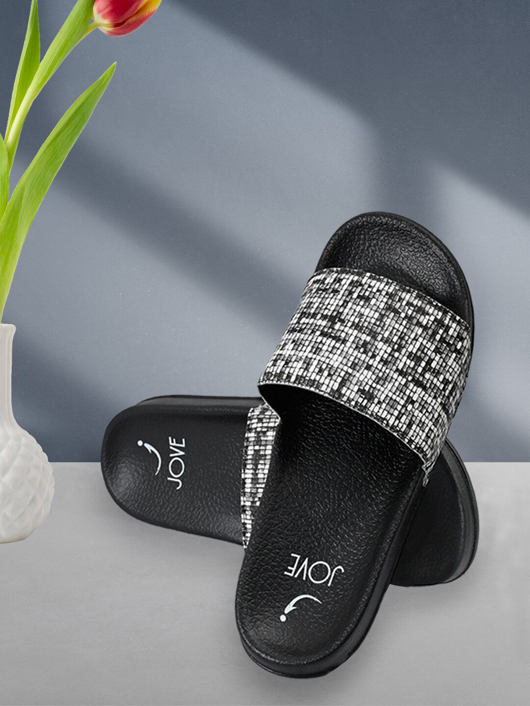 Jove Women Black & White Printed Sliders Price in India