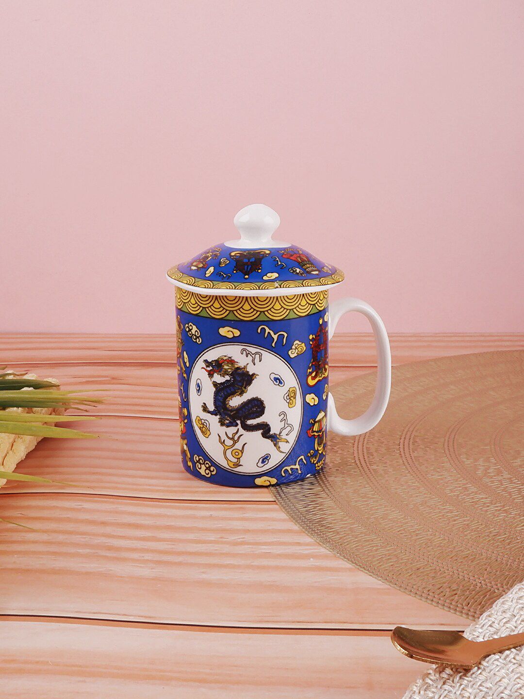 THE WHITE INK DECOR Blue & White Printed Ceramic Glossy Mug With Lid Price in India