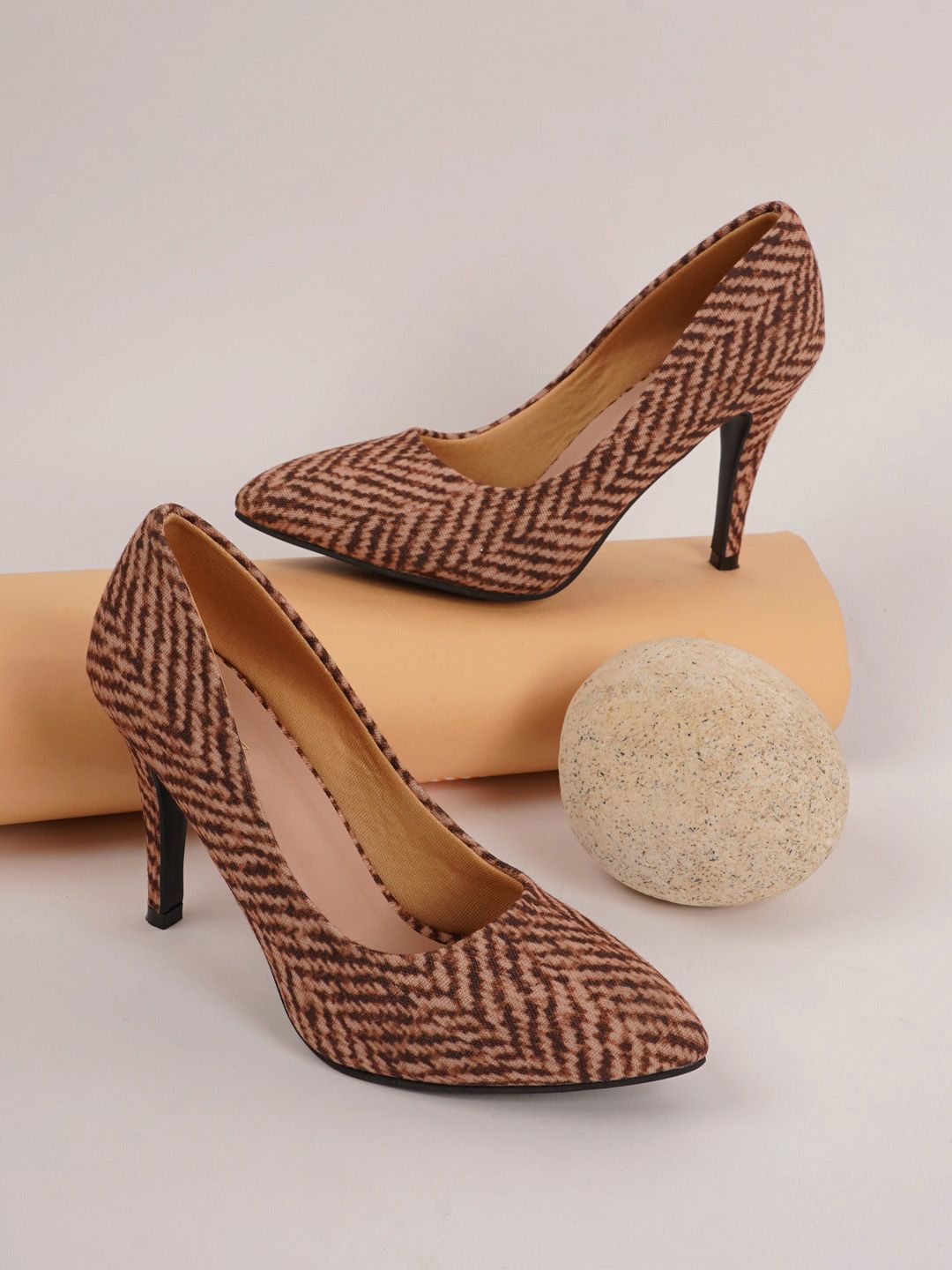 Rubeezz Brown Printed Pumps Price in India