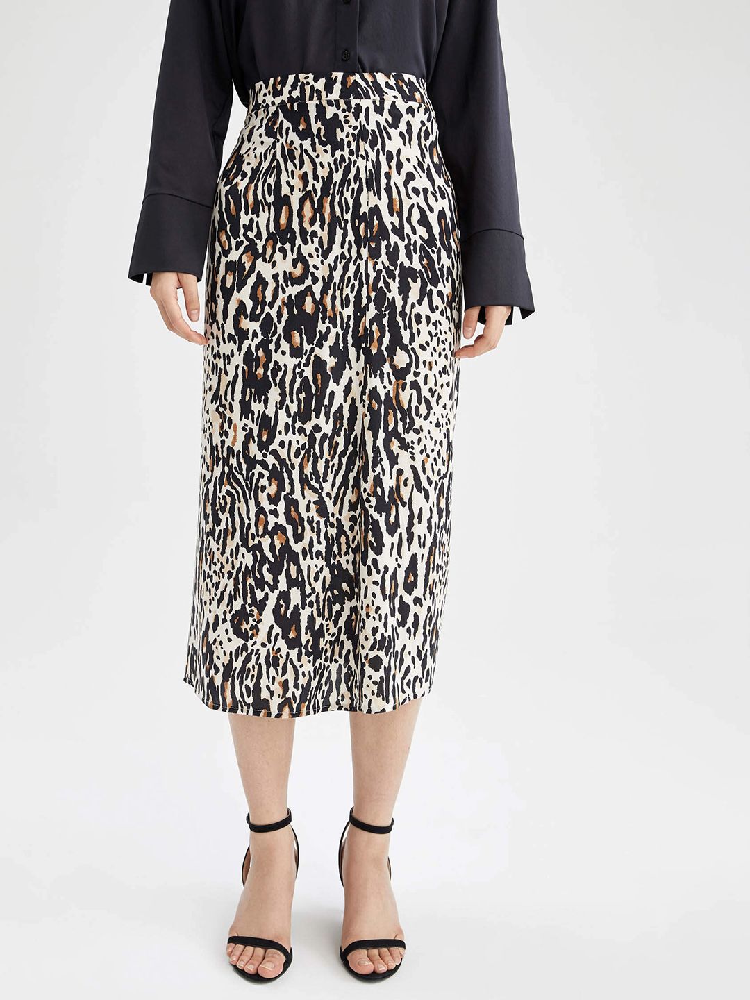 DeFacto Women Off-White & Black Animal Print A-Line Midi Skirt