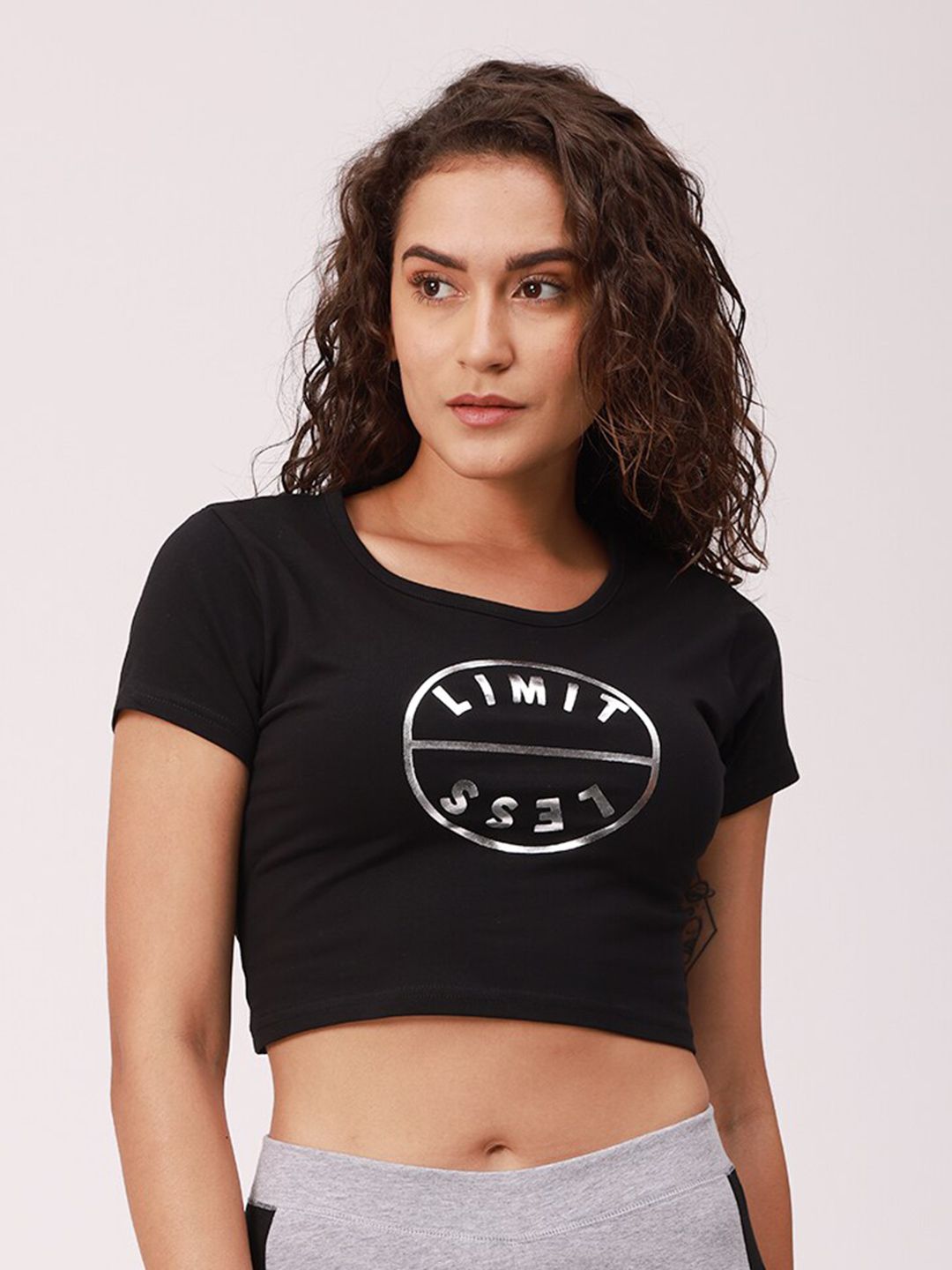 De Moza Black & White Print Crop T-Shirt Price in India