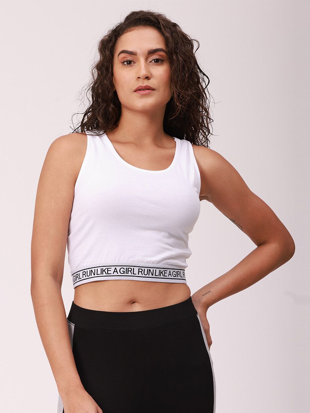 De Moza White Non-Wired Non Padded Cotton Sports Bra Price in India