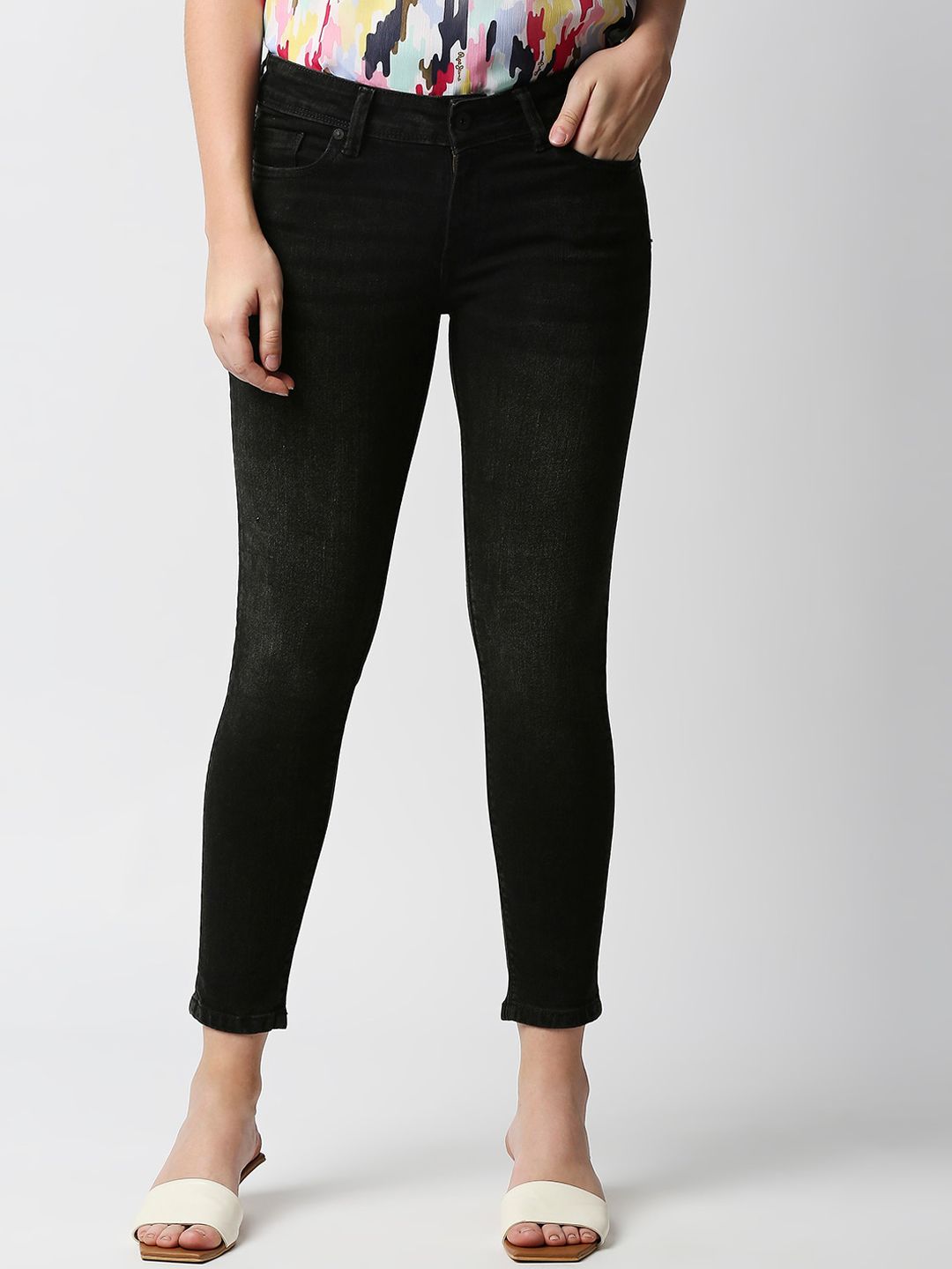 Pepe Jeans Women Black Skinny Fit Cotton Jeans Price in India