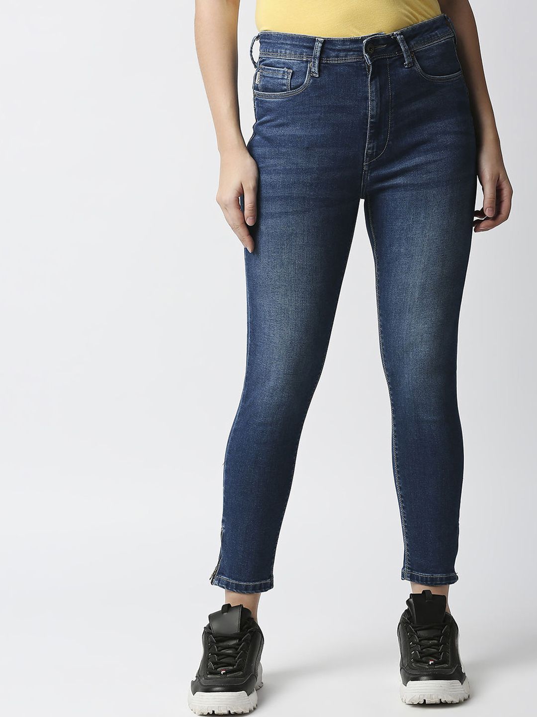 Pepe Jeans Women Blue Skinny Fit Heavy Fade Jeans Price in India