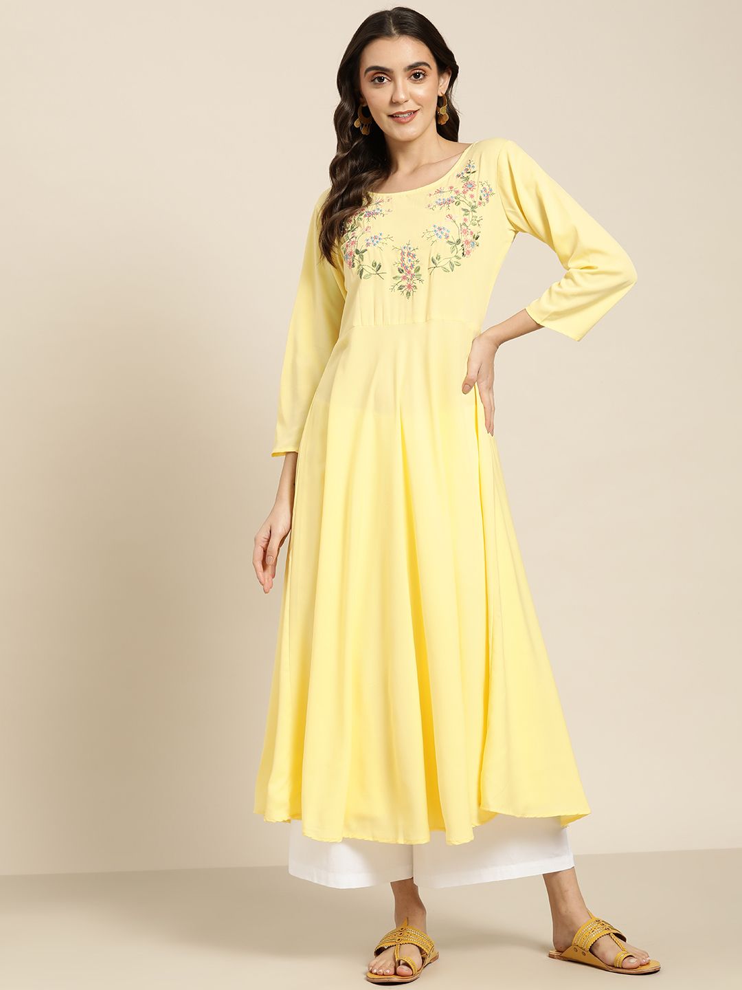 Jompers Women Yellow & Green Floral Embroidered Georgette Anarkali Kurta Price in India