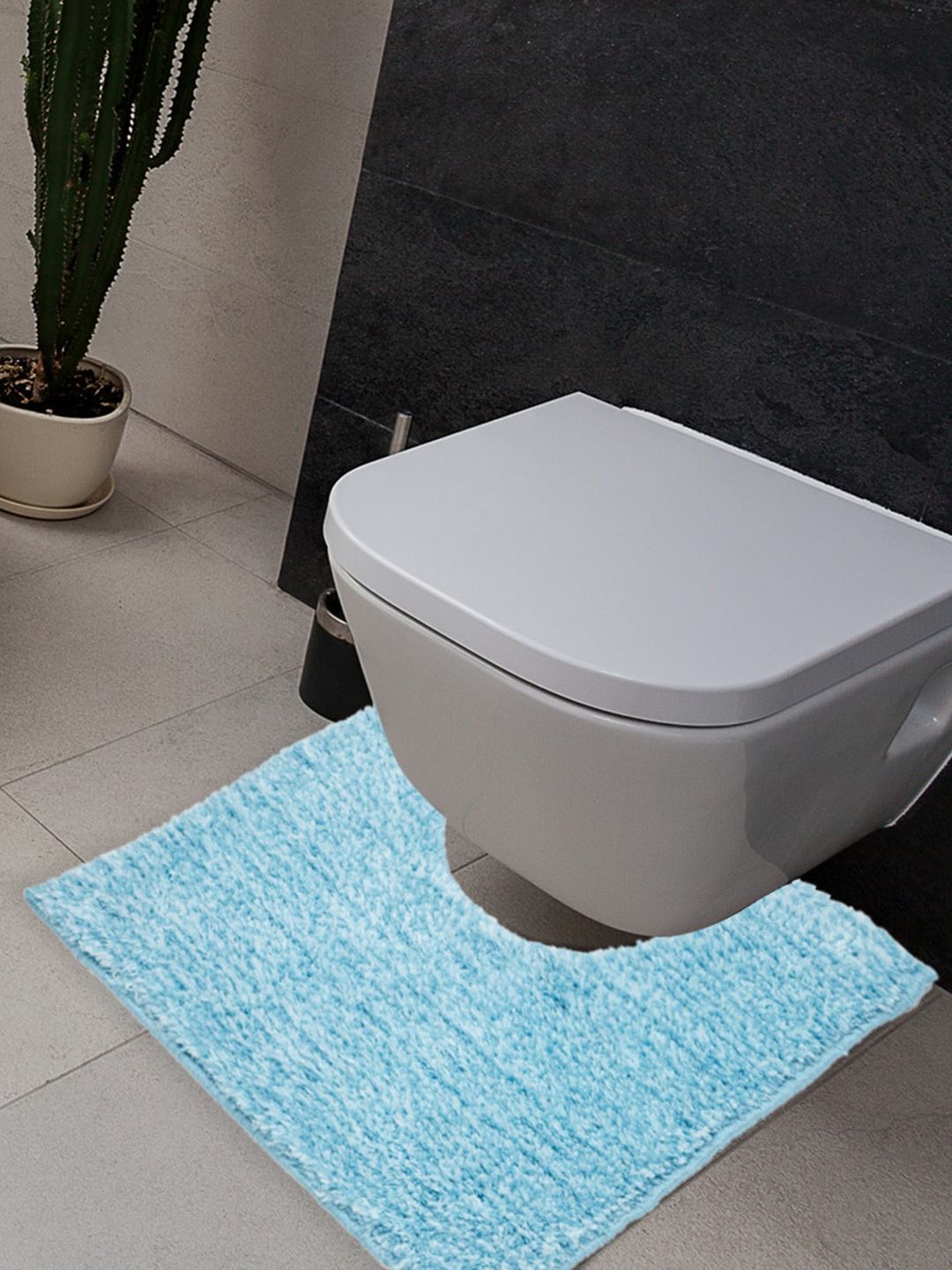 Home Centre Turquoise Blue Textured Contour Bath Mat Price in India