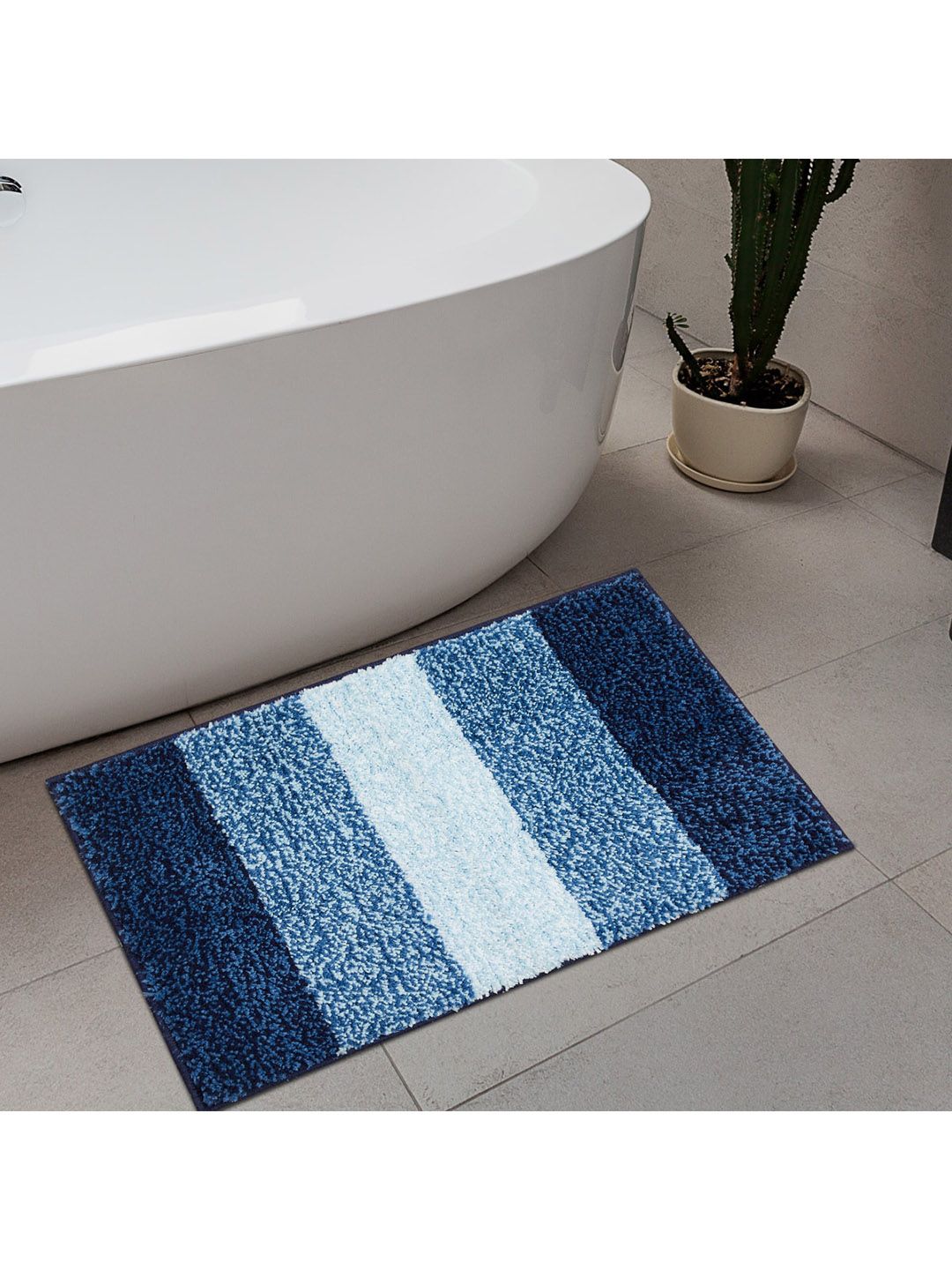 Home Centre Pristine Blue Textured Anti-Skid Bathmat Price in India