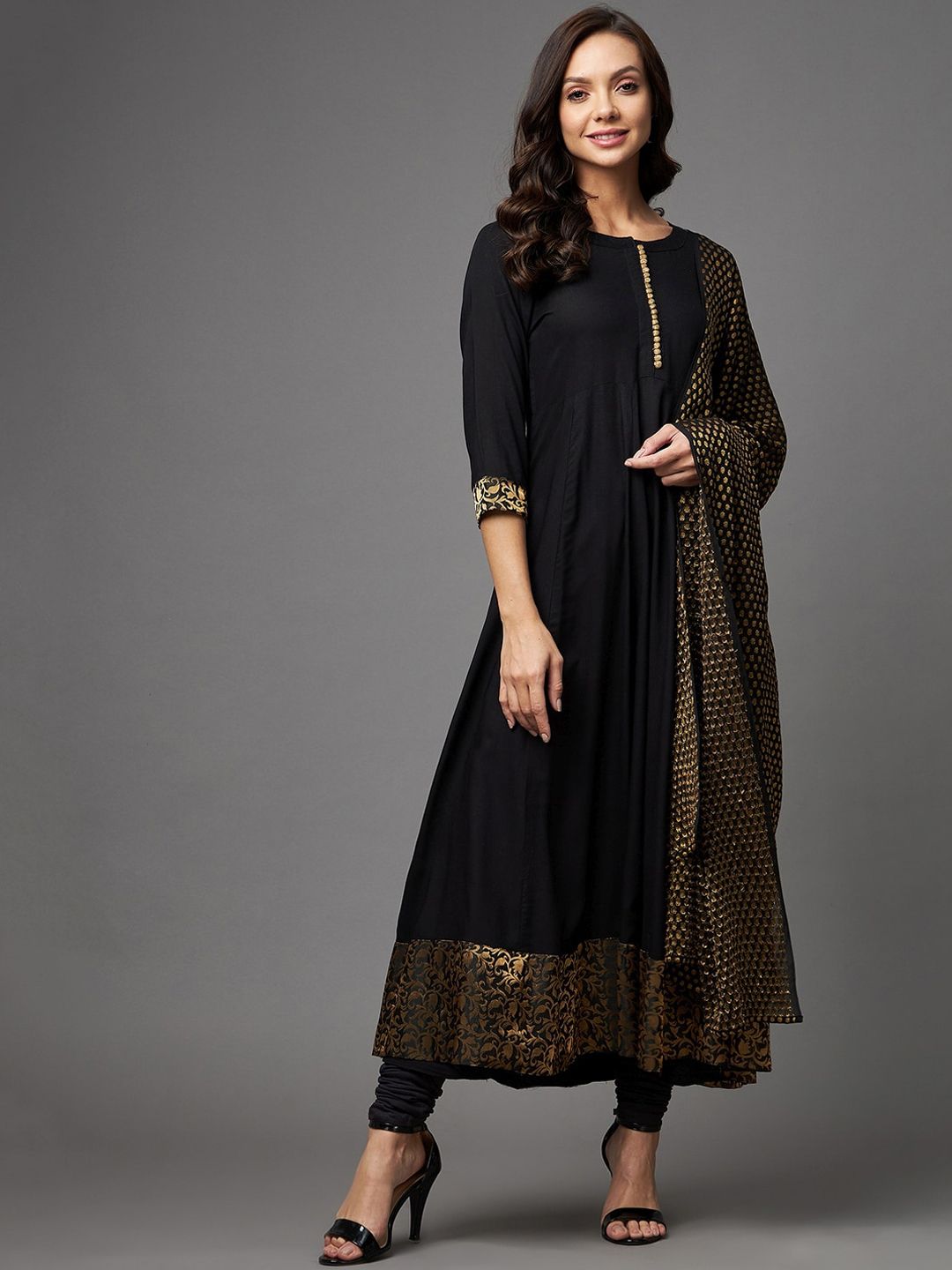 Azira Women Black & Gold-Toned Floral Embellished Floral Anarkali Kurta Price in India