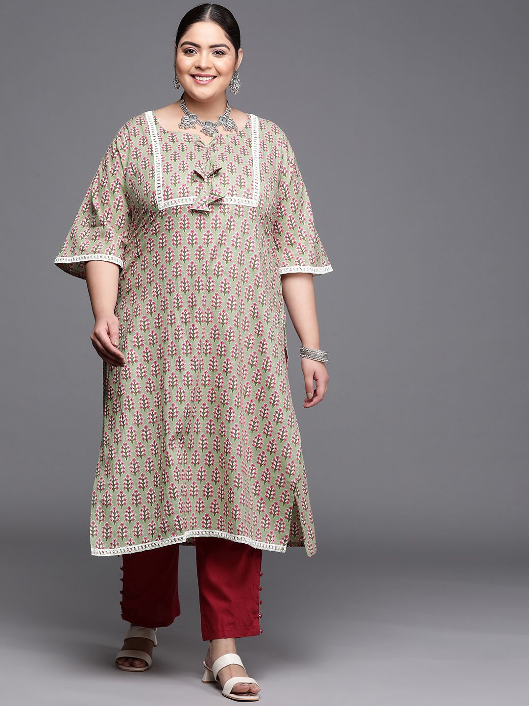 EXTRA LOVE BY LIBAS Women Plus Size Green & Pink Pure Cotton Floral Printed Kurta Price in India