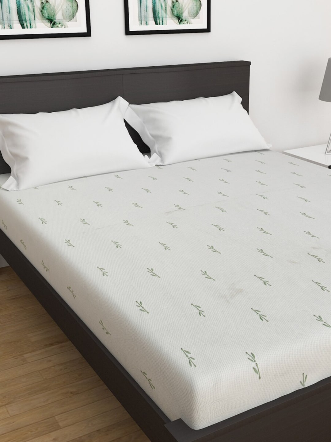 Home Centre White & Green Printed Allergy Guard King Mattress Topper Price in India