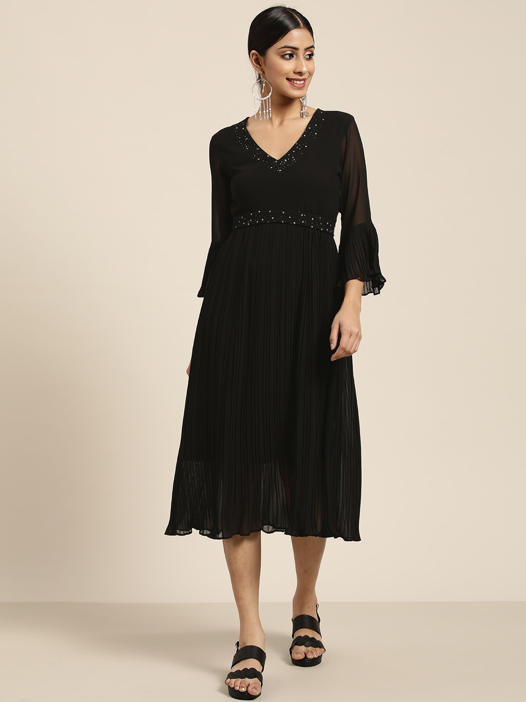Sangria Women Black Embellished Detail A-Line Dress Comes with a belt Price in India