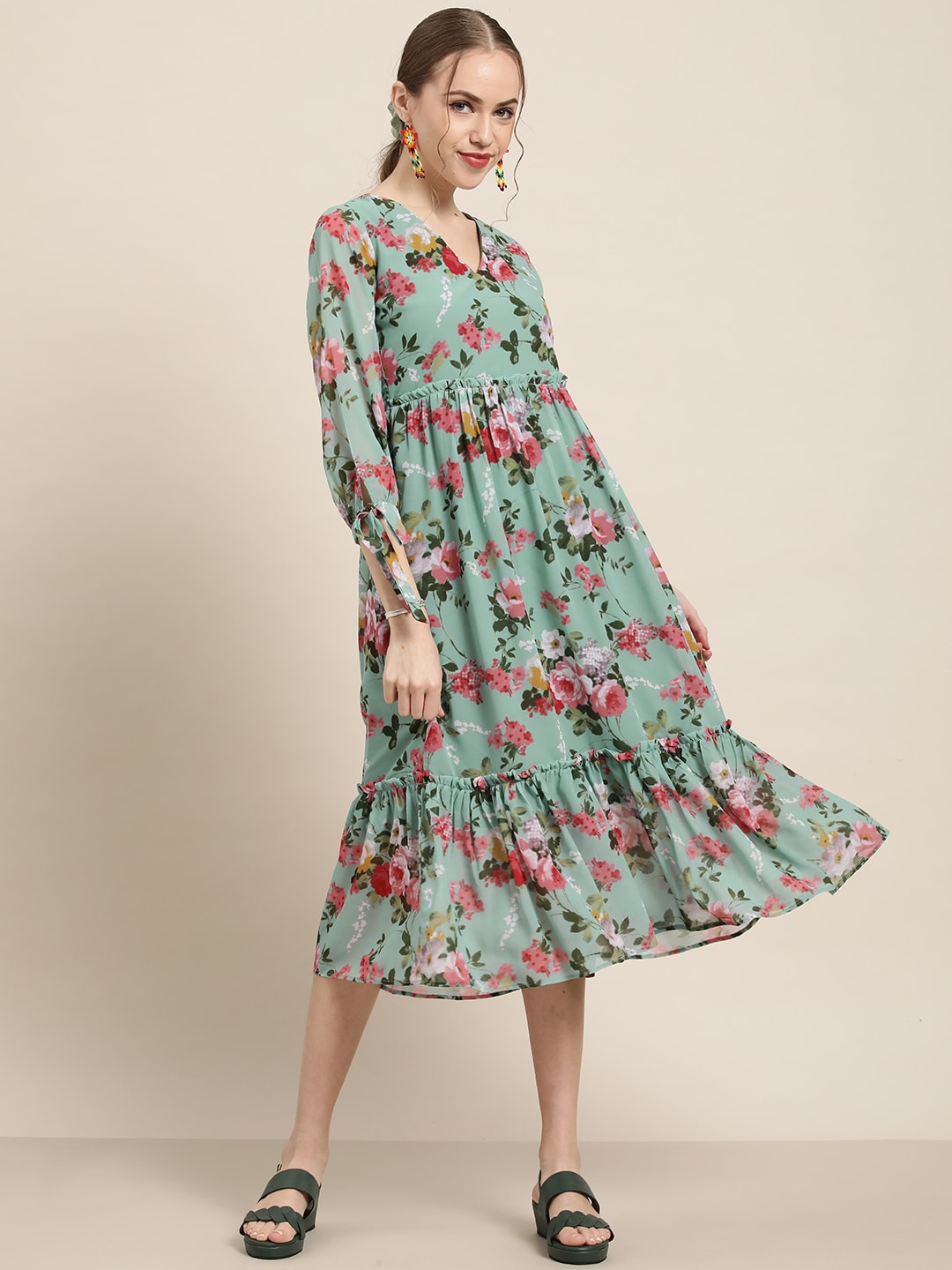 Sangria Women Green & Pink Floral Printed Georgette A-Line Midi Dress Price in India