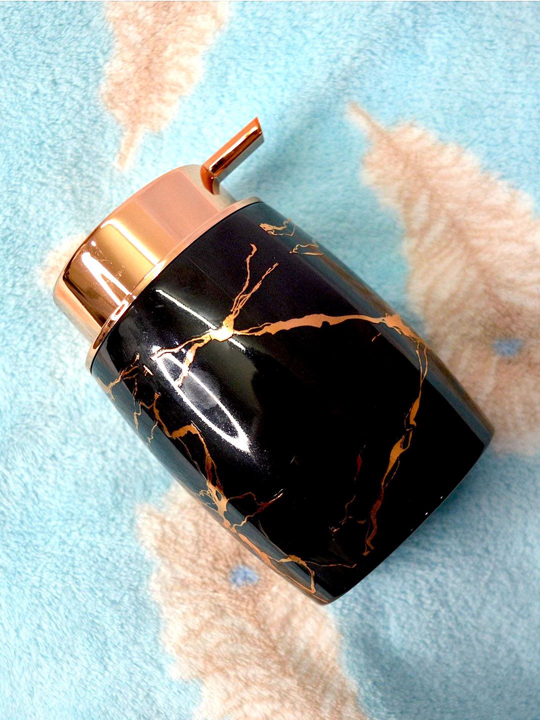 Tranquil square Black & Gold-Toned Glossy Liquid Soap Dispenser Price in India