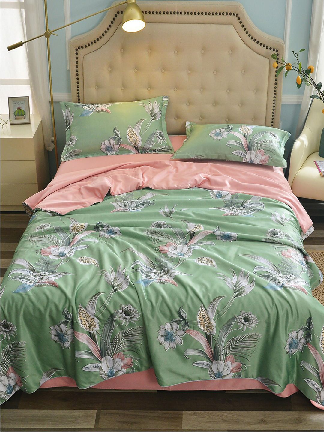 JC Collection Green & Grey Floral Summer 120 GSM Single Bed Quilt Price in India