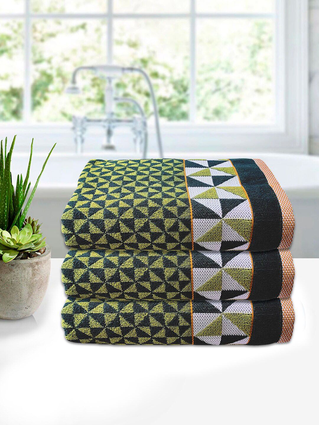 Kuber Industries Unisex Pack of 3 Green and Black Printed Cotton Bath Towels Price in India
