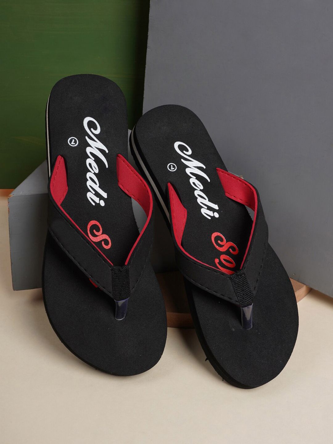 Walkfree Women Black & Red Rubber Thong Flip-Flops Price in India