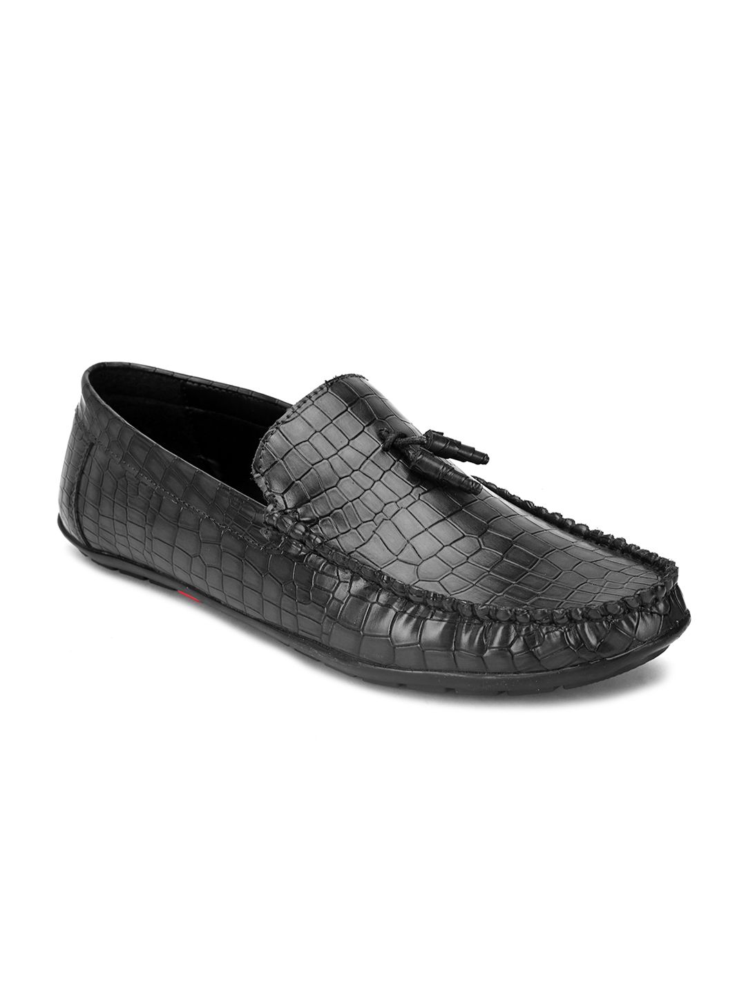 Roadster Men Black Faux Leather Casual Loafers