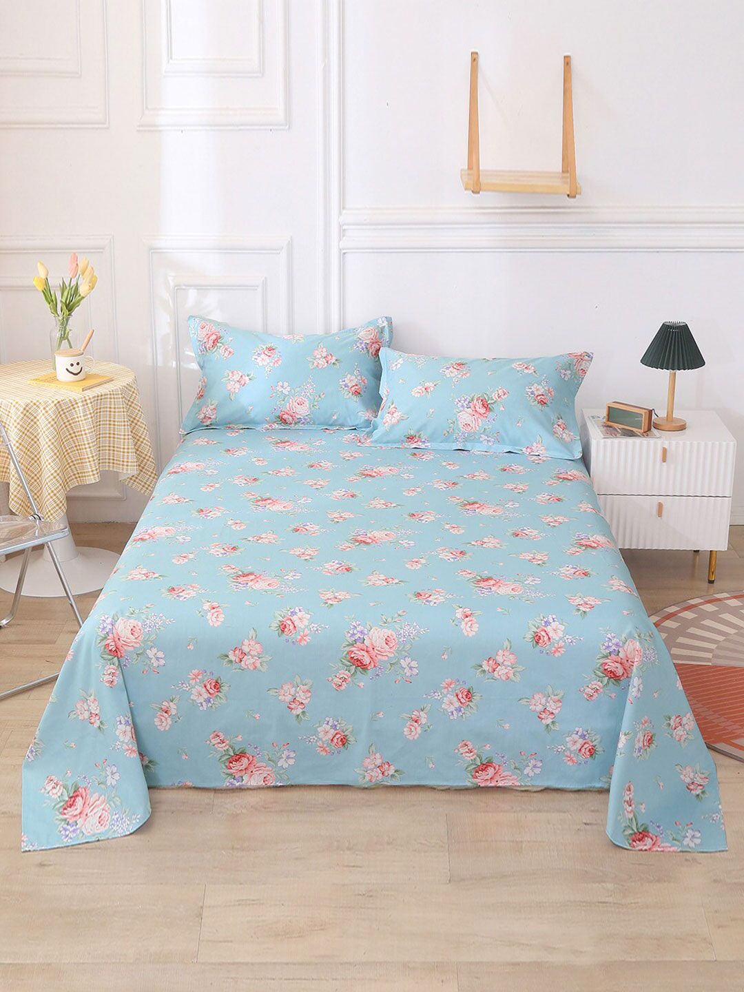 JC Collection Blue & Red Floral 210 TC King Bedsheet with 2 Pillow Covers Price in India